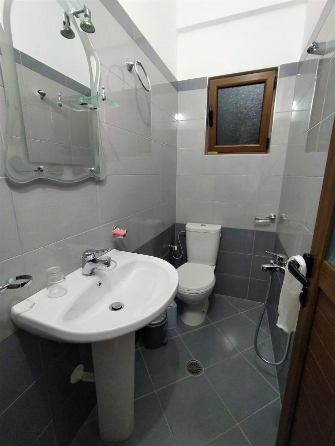 Ahmeti Rooms Ksamil Bagian luar foto